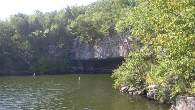 Nickajack Bat Cave Wildlife Refuge